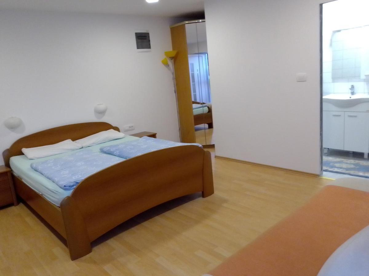 Penzion Palma Apartman Sečovlje Kültér fotó